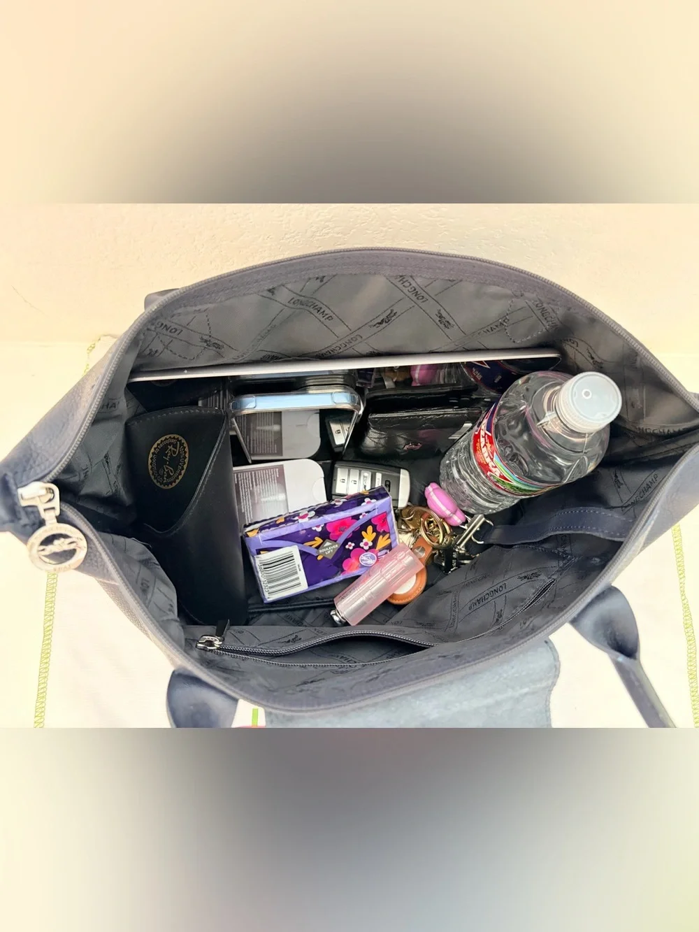 Longchamp 100% authentic